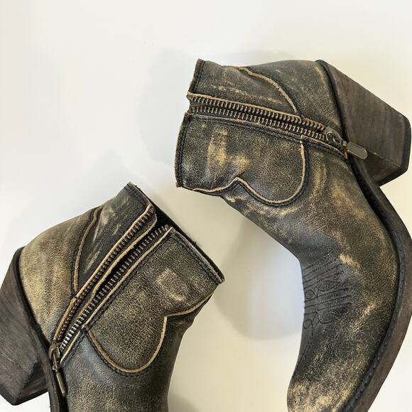 LIBERTY BLACK Western Boots Brown Leather Distressed Cowgirl Booties - Picture 6 of 12